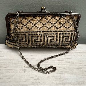 Antique Beaded Kisslock Hinge Mouth Coin Purse with Chain